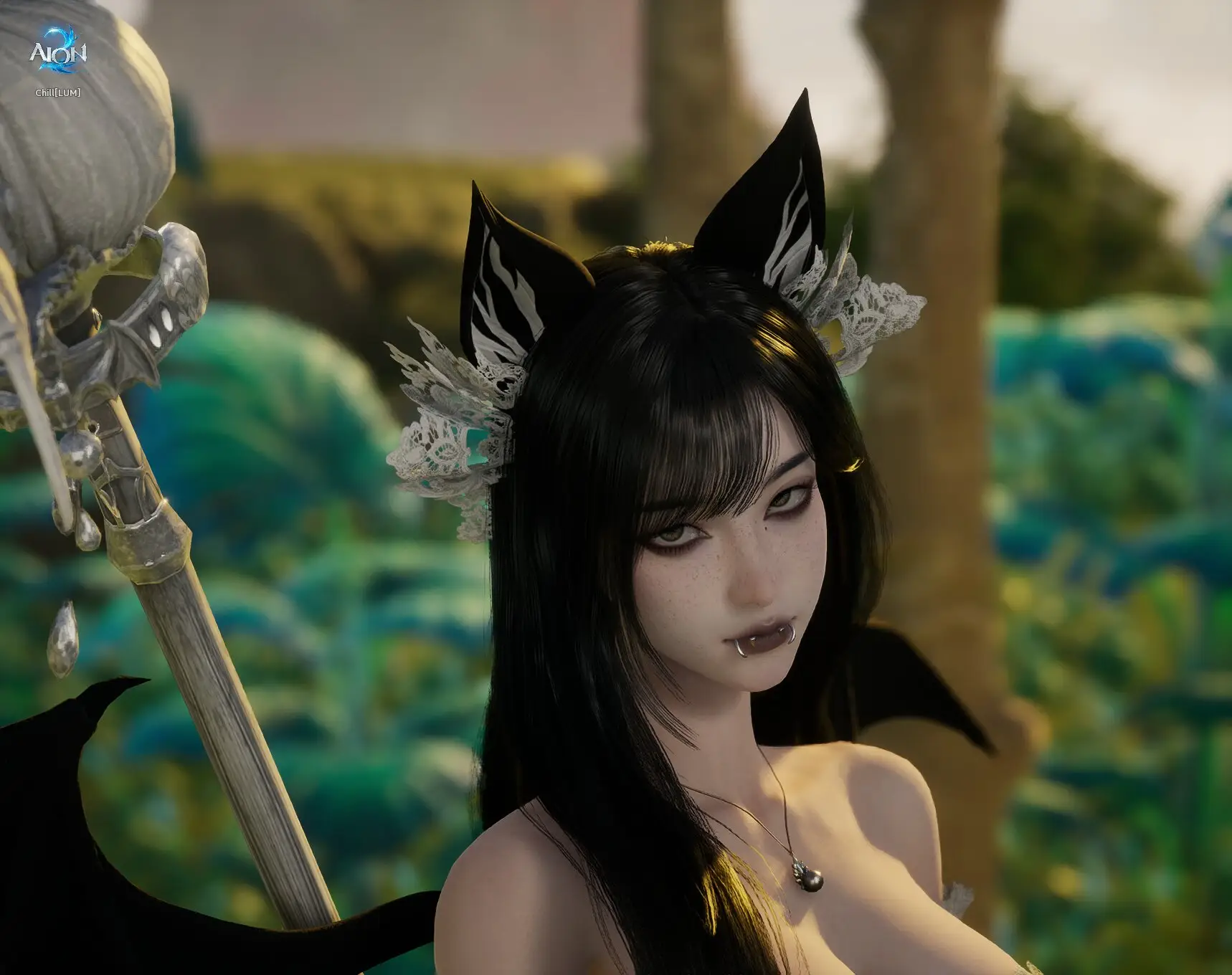 >⩊<, photo 2 sur 2