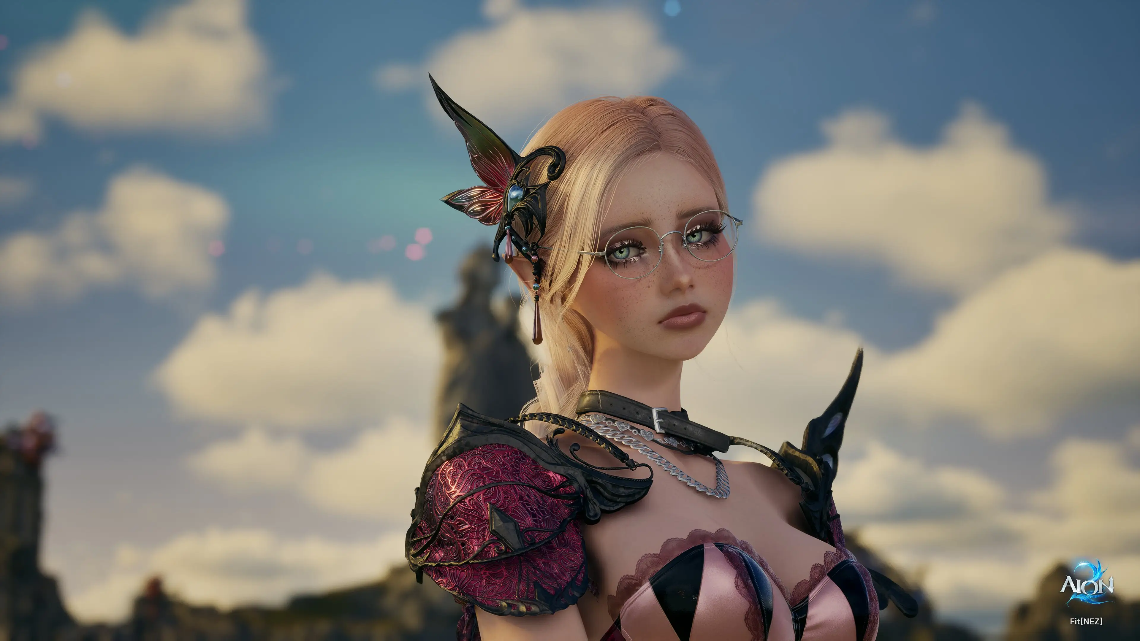 Glasses Elf - Pale - Green Eyes - Blonde
